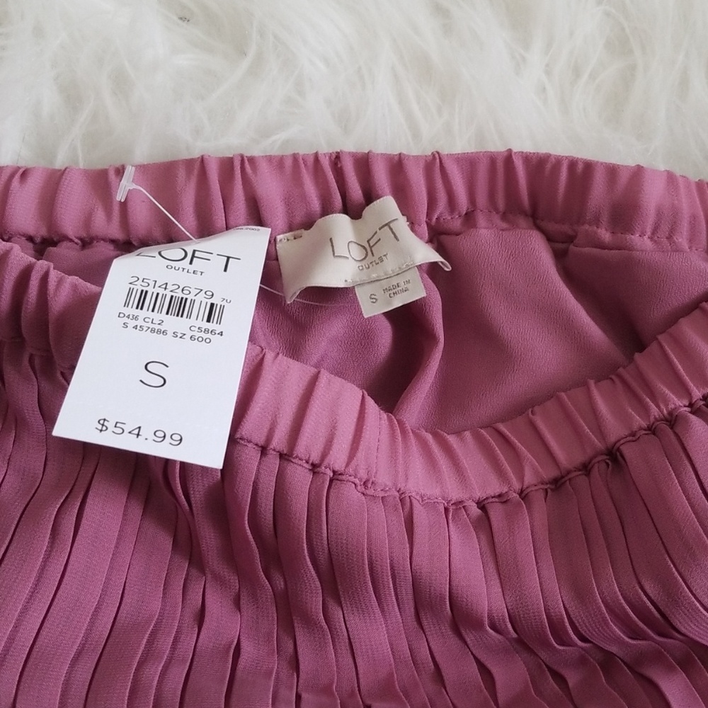 NWT LOFT skirt - Picture 2 of 2